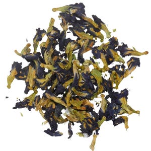 May include: Dried blue butterfly pea flowers, also known as blue pea flowers, are a natural food coloring and herbal tea ingredient. The flowers are a vibrant blue color and have a slightly sweet taste.