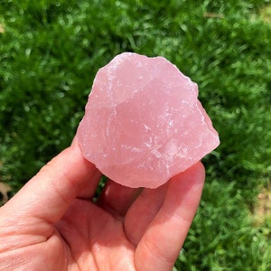 Raw Rose Quartz Crystal 0.5 7 Grade A Rose Quartz Stone Raw Pink Quartz Crystal Rough Rose Quartz Healing Crystal for Heart Chakra image 5