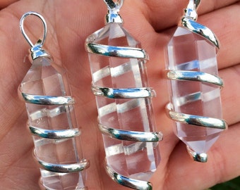 Colgante de cuarzo - Collar de cristal de cuarzo - Joyería de cuarzo - Piedra de cuarzo transparente - Colgante de punta de cuarzo transparente pulido - Collar de cristal