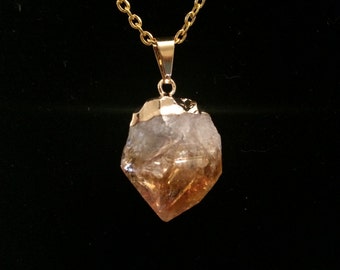 Raw Citrine Pendant Gold - Crystal Citrine Point Pendant - Healing Crystal Necklace - Citrine Necklace - Brazilian Citrine - Heat Treated