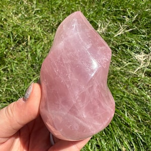 Rose Quartz Flame - Pink Quartz Crystal Tower - Spiral Rose Quartz Point - Standing Rose Quartz Point - Pink Quartz Flame
