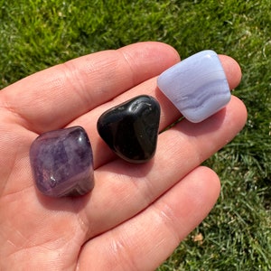 Crystals for Calm & Protection - Calming Crystal Set - Calming Stones