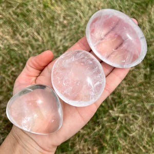 Clear Quartz Palm Stone - Clear Quartz Stone - Polished Clear Quartz Oval Palm Stone - Tumbled Clear Quartz Crystal - Crystal Quartz Palm image 7