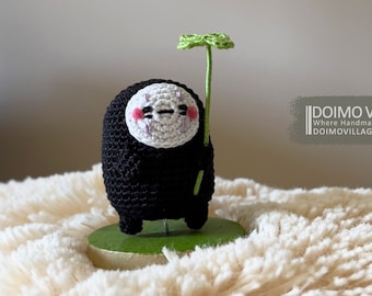 Amigurumi - Rainy Day, Little No-Face in the Rain *Made2Order*