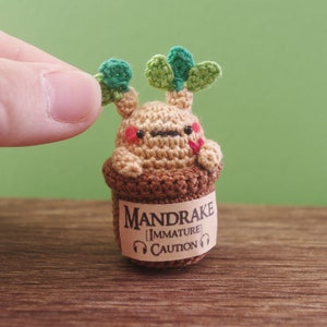 Amigurumi Caution: Fatal Cry mini Mandrake in the Pot Made2Order image 1