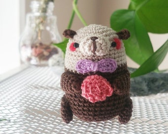 Amigurumi piccola lontra di mare con vongola rosa *Made2Order*