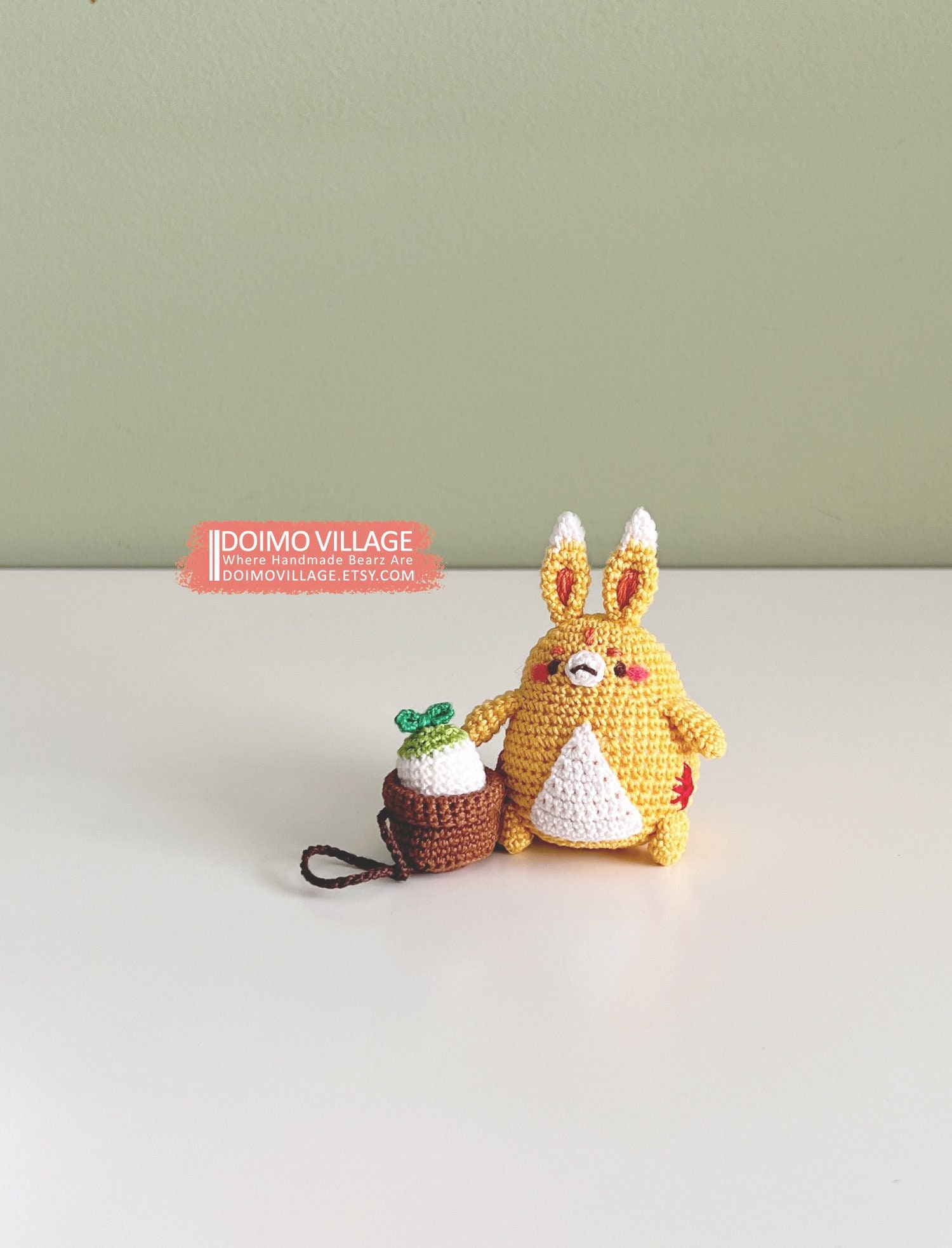 Amigurumi - GENSHIN YaoYao's Litte Bunny Yuegui doll with radish (+random sticker x1) *Made2Order*