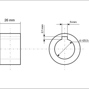 Pu&ograve; includere: Un disegno in bianco e nero di un oggetto cilindrico con un diametro di 26 mm e un'altezza di 2,1 mm. L'oggetto ha un'apertura circolare con un diametro di 25,5 mm. L'apertura &egrave; spostata dal centro dell'oggetto di 5 mm.