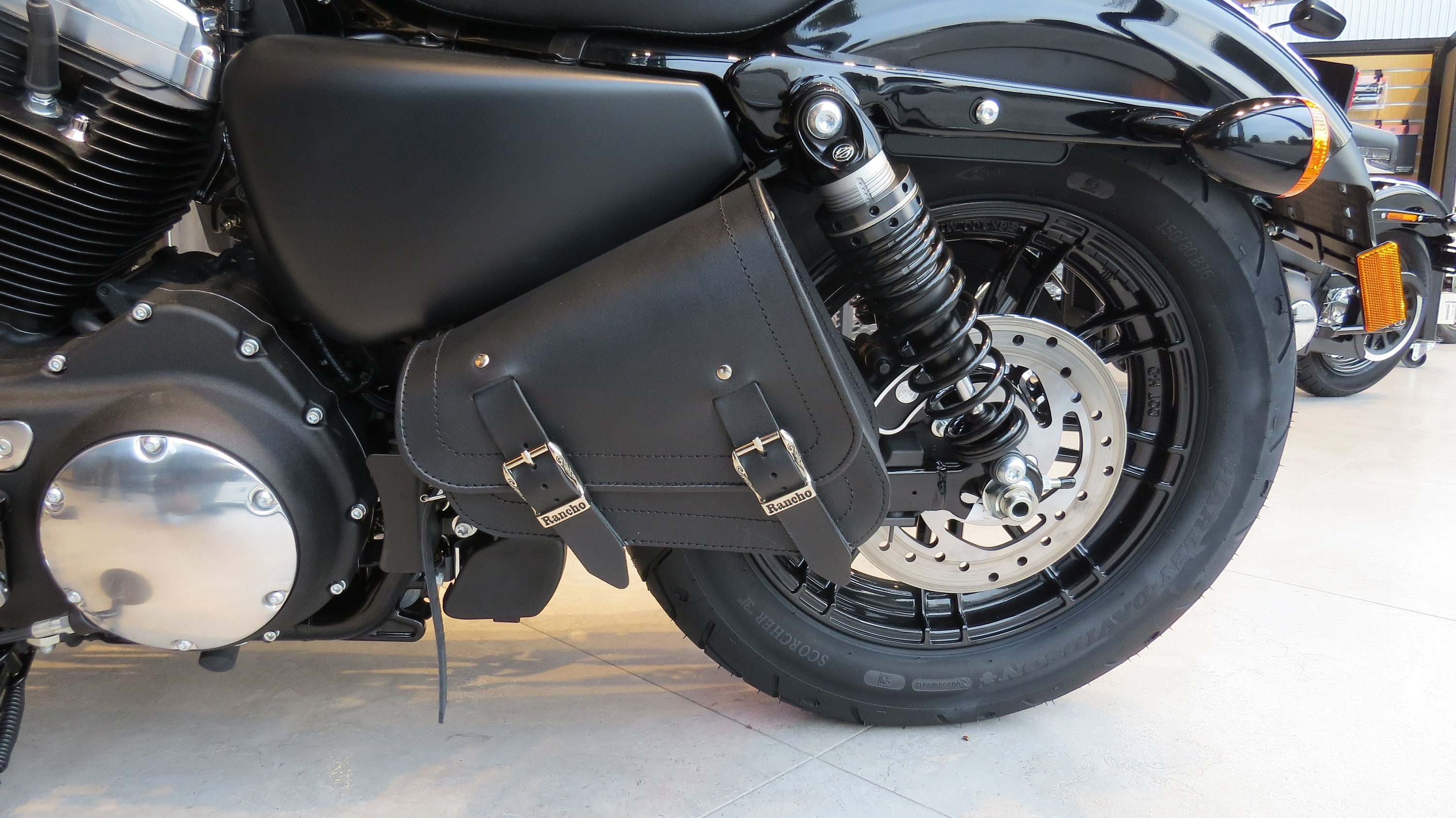 Motorfiets Swingarm Tas Links - PU Waterdichte Zijzadeltas Voor Sportster Rebel 300 500