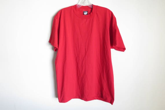 blank red t shirt