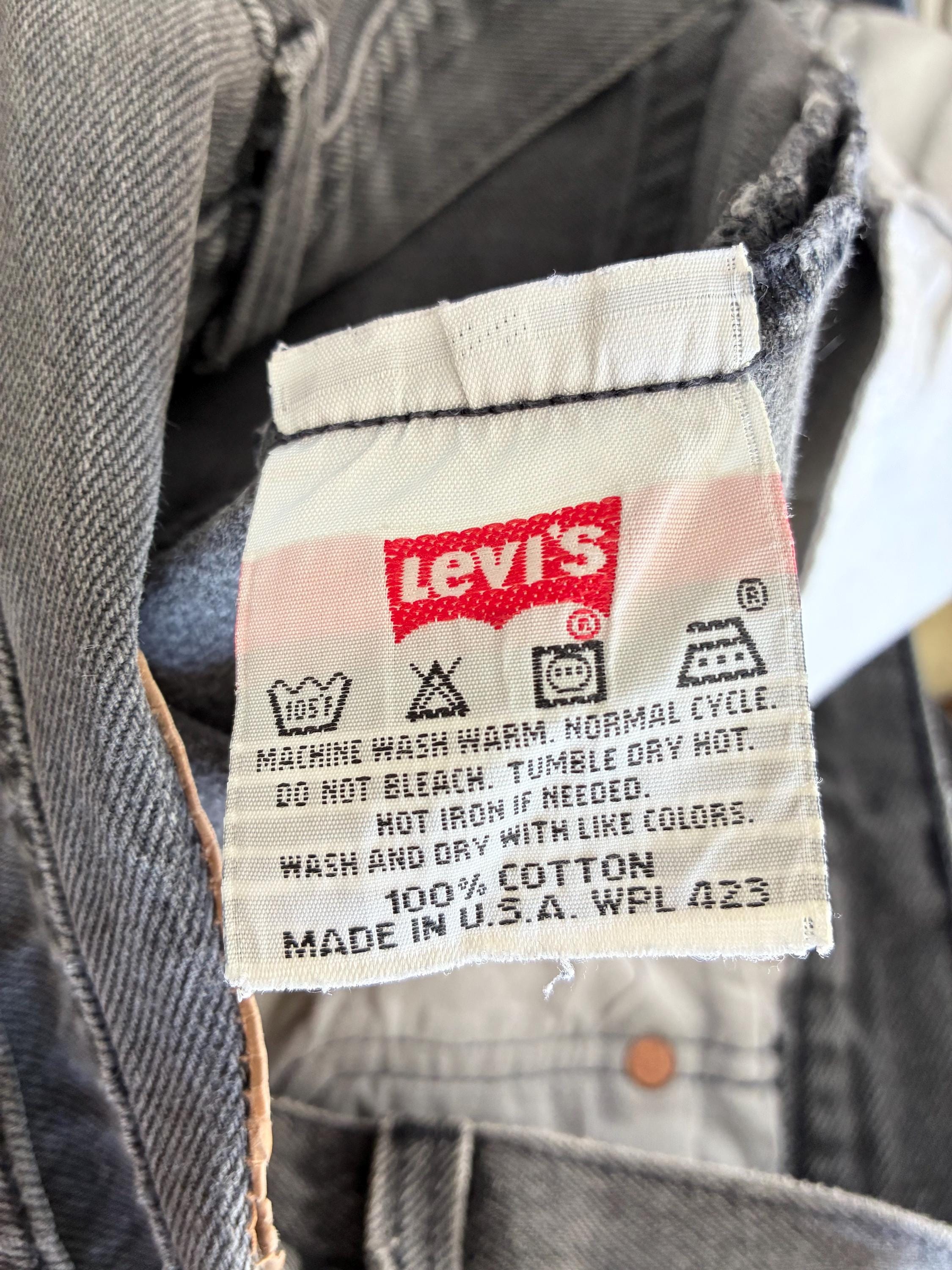 80s-90s LEVI’S501 usa製 vintage 古着フェード Vintage 80's 90's Levi's 501 Faded Black Denim Jeans | 33 X 32