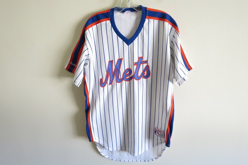 mets v neck jersey