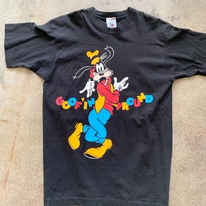 90s ディズニーヴィンテージMickey & Co Goofy Tシャツ2XL Vintage 90's Goofy “goofin' Around” Graphic T-shirt by Mickey & Co