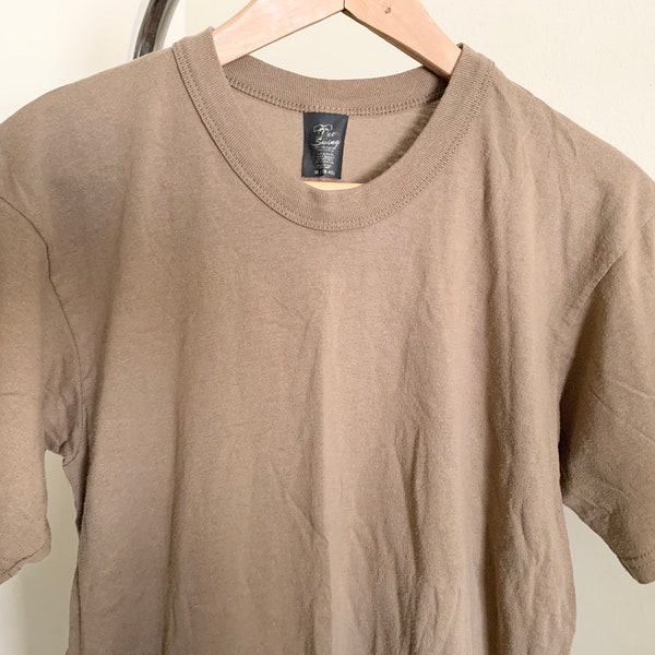 Vintage Tee Swing plain blank olive green 50/50 t-shirt  | Medium 38-40 (tag size) Medium (fit) | Made in USA |