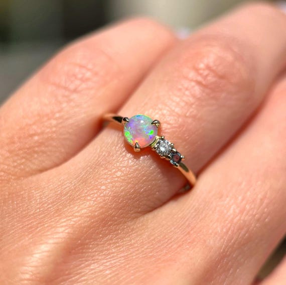 14K Yellow gold ring with Australian Crystal Opal, Diamond and Alexandrite SZ 6.25