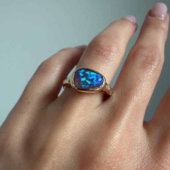 14K Molten gold ring with Australian Crystal Opal and Diamonds SZ 6.75