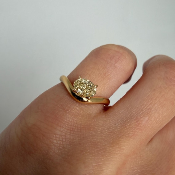 GIA certified Yellow oval diamond pinky ring - Custom-made Mini Caia