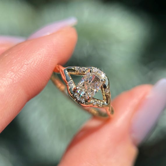 14K Yellow gold Theia ring with Champagne Diamond SZ 6