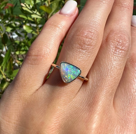 14K Yellow gold ring with Australian Opal SZ 6