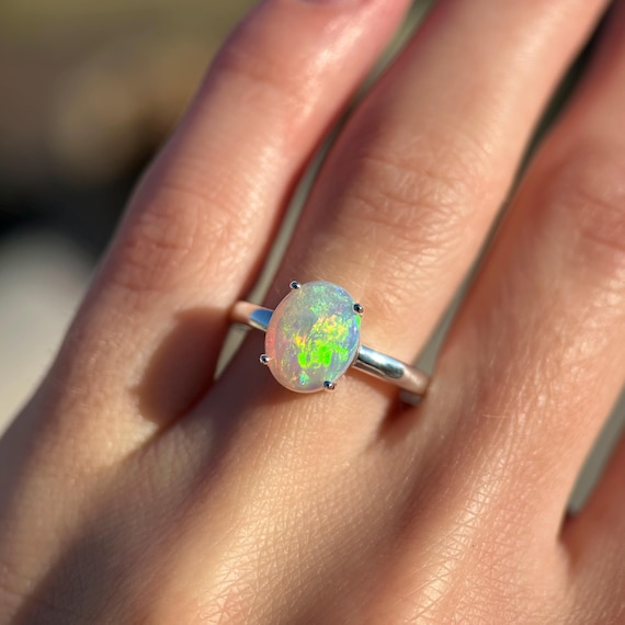 Sterling silver ring with Australian Crystal Opal SZ 7