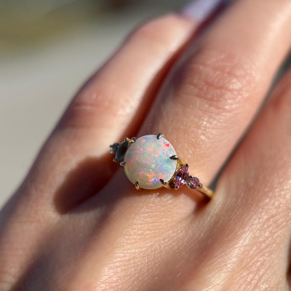 14K Yellow gold ring with Australian Crystal Opal, Pink Sapphires and Aquamarines SZ 7