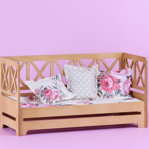 18 inch doll furniture, sofa, couch, daybed for Gotz happy Kidz dolls