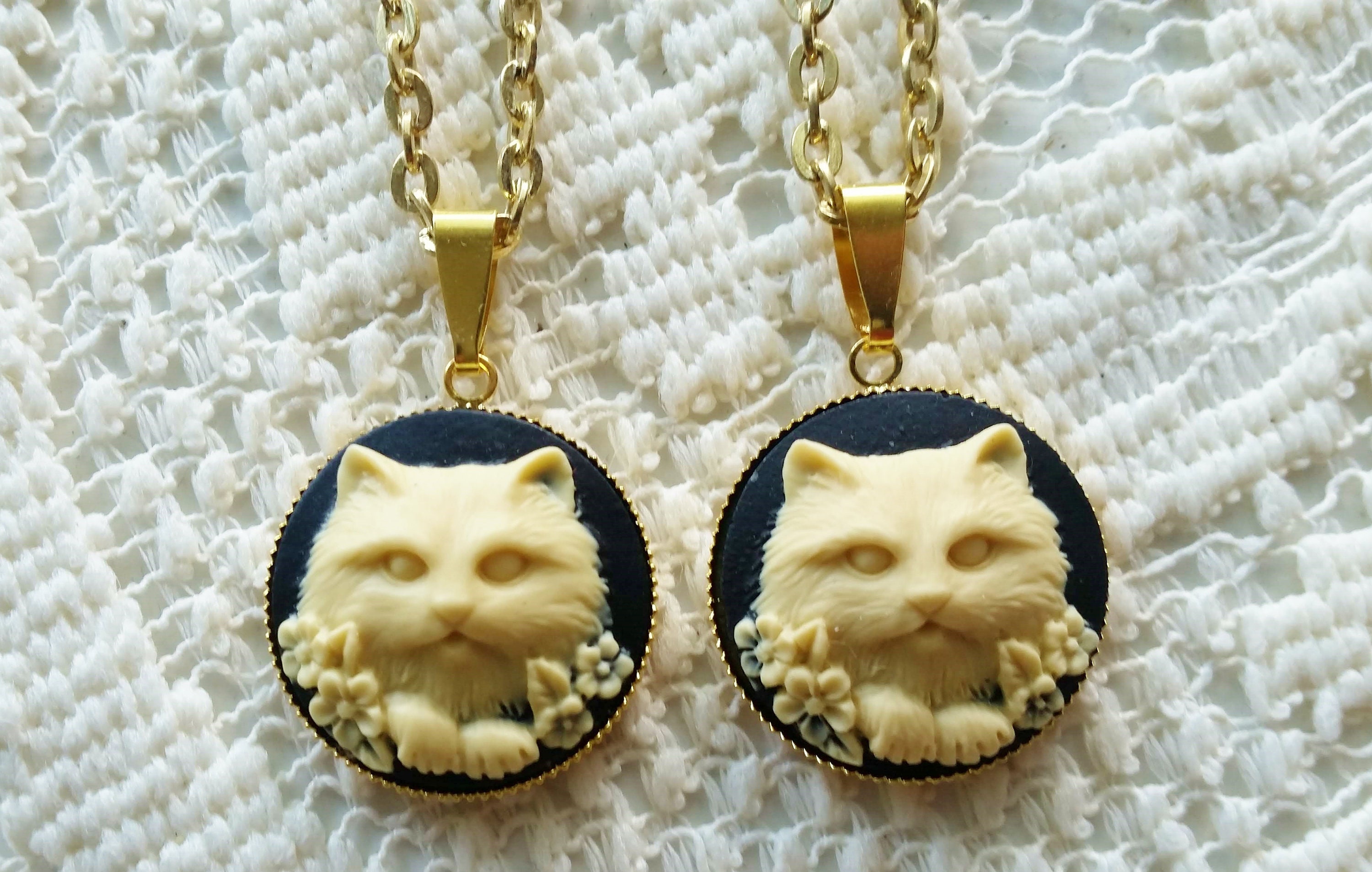 Cat Cameo Necklace Kitty Jewelry Victorian Resin Cat Gold Etsy