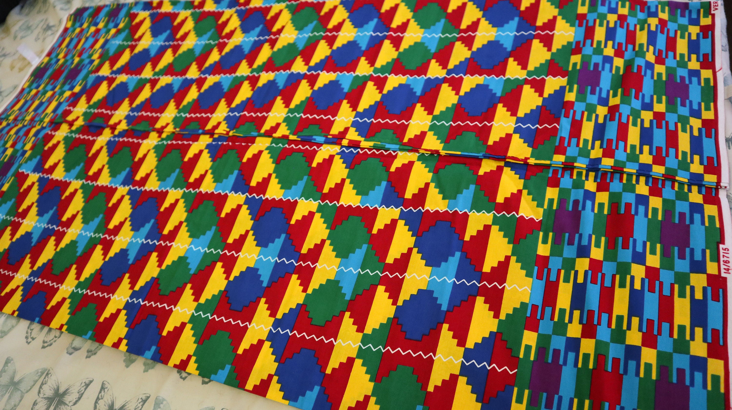 MC120 African fabric kente per yard yellow/ red/ Blue kente Fabric