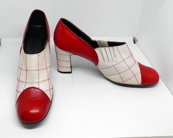 Stunning and Chic 1960's Red and White Leather Pumps