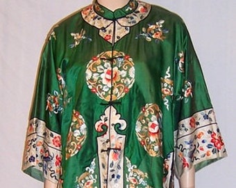 Chic Chinese Embroidered Jacket and Pants Ensemble in Vibrant Green Silk