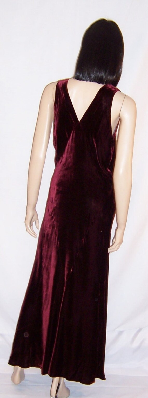 1930's Deep Burgundy Silk Velvet Gown with Matchi… - image 5