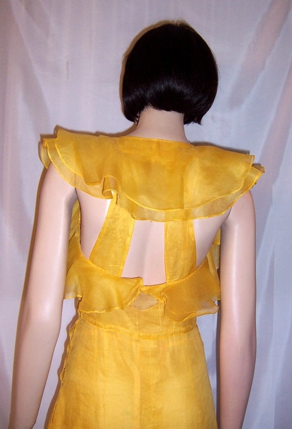 1930's Canary Yellow Organza Gown with Ruffles - image 4