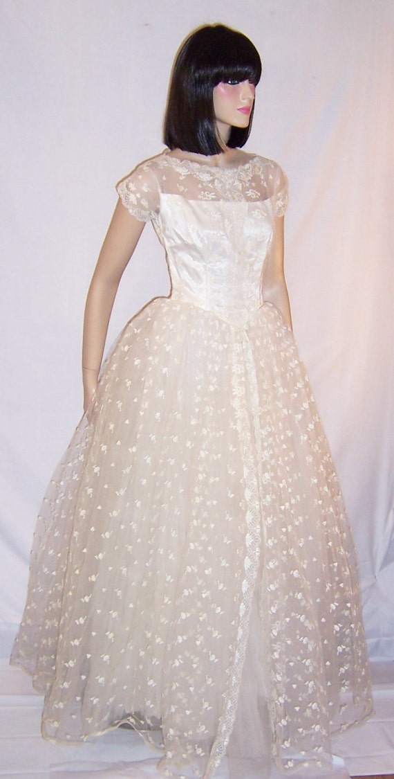 1950's White Lace & Embroidered Tulle Floor Length