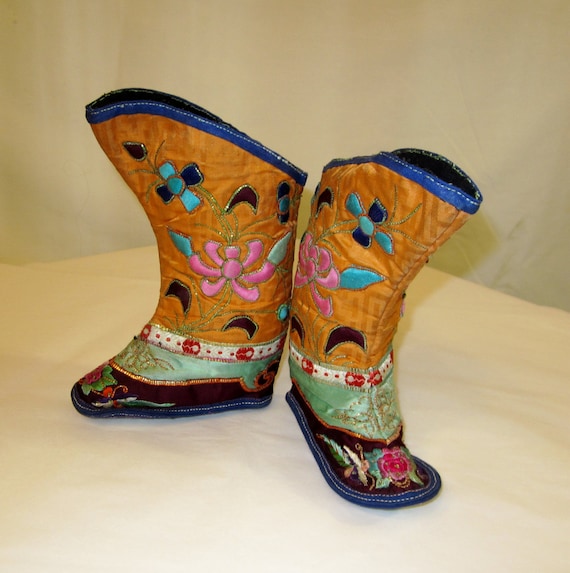 Chinese Children's Orange Silk Embroidered Boots