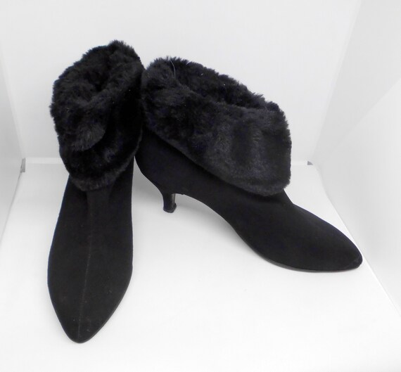 Vintage Women's Golo Boots Black Suede and Faux F… - image 1