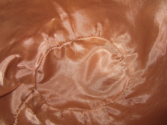 1920's Sienna-Colored Simple and Elegant Cloche - image 5