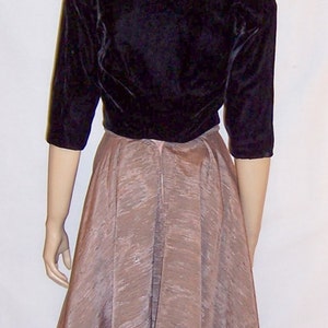 1950's Elegant Muted Pink and Black Velvet Gown with Bolero Jacket image 3