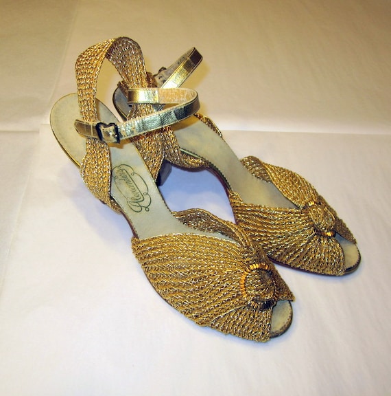 Magnificent Pair of Art Deco Strappy Gold Crochet… - image 1