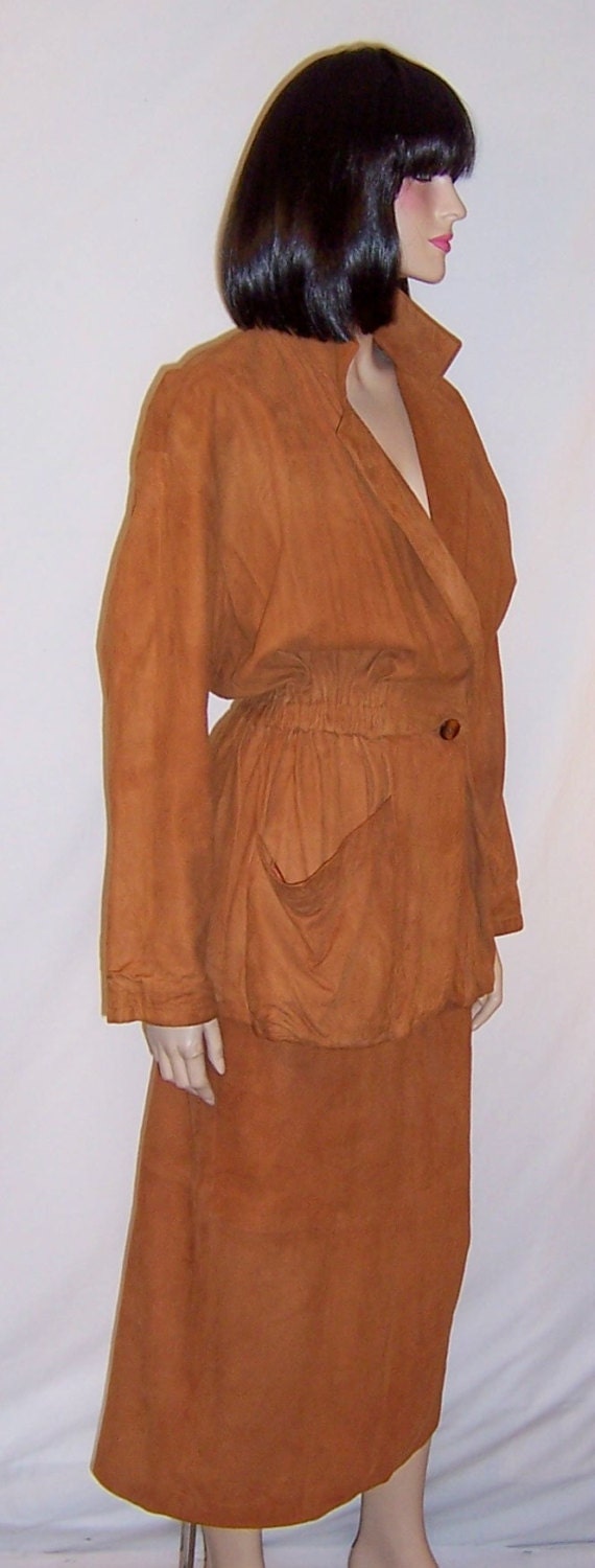 Soft Suede Ochre-Colored Women's Suit - image 2