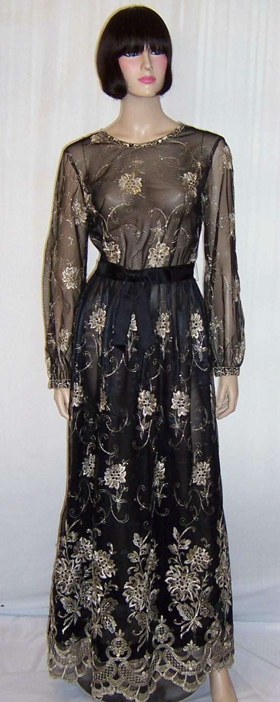 Elegant Black Net Evening Gown with Gold Metallic 