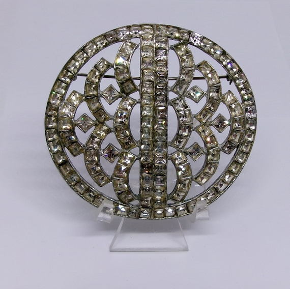 Large Circular Art Deco Brooch - image 1