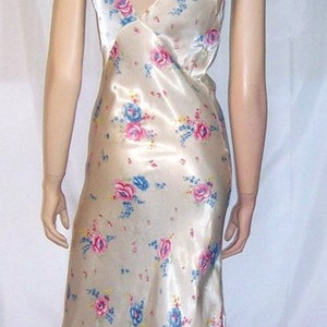 1930's White Satin Negligee with Printed Floral designs image 4