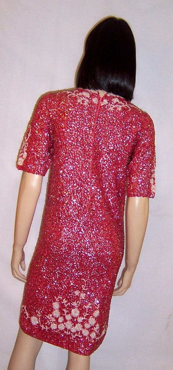 1960's Coral Sequinned and White Beaded Dress-Mad… - image 3