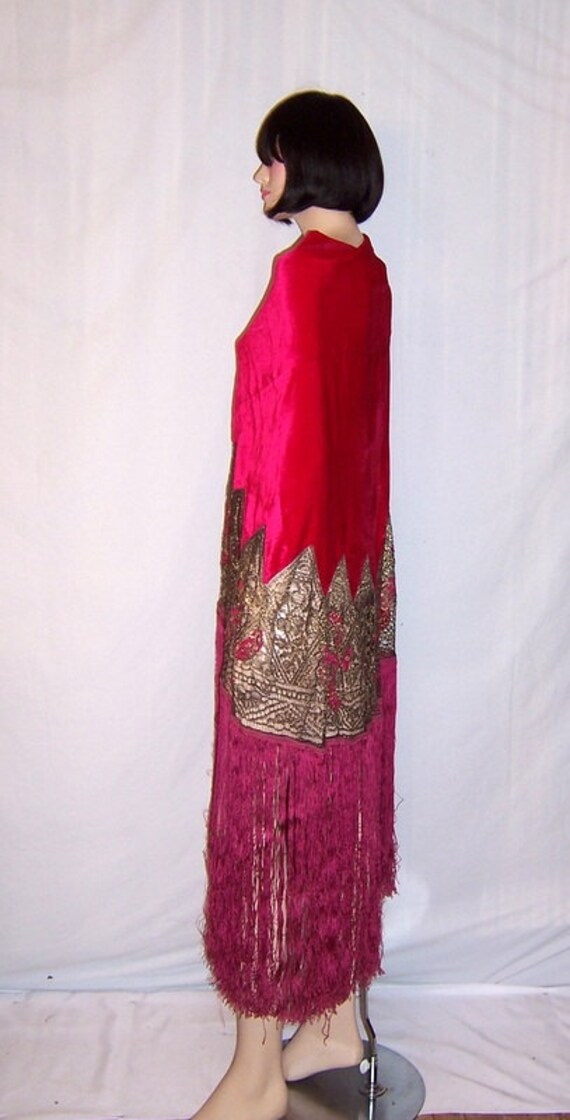 1920's Cerise-Colored Silk Velvet Shawl with Meta… - image 2