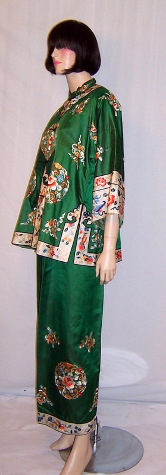 Chic Chinese Embroidered Jacket and Pants Ensembl… - image 2
