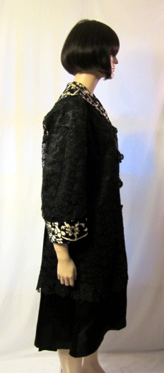 Black Silky Satin Edwardian (1901-1919) Coat with… - image 2