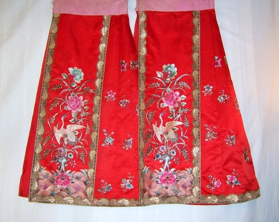 1920's Exquisitely Embroidered Red Paired Panel Wr