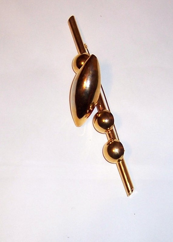 Unusual and Oversized 1940's Gold-Toned Brooch