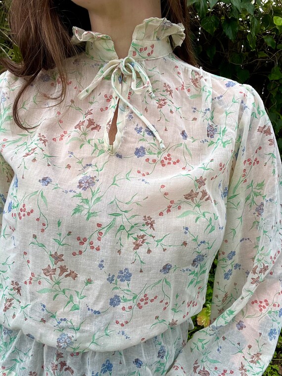 1970s Mister Marty Floral Balloon Sleeve Blouse - image 3