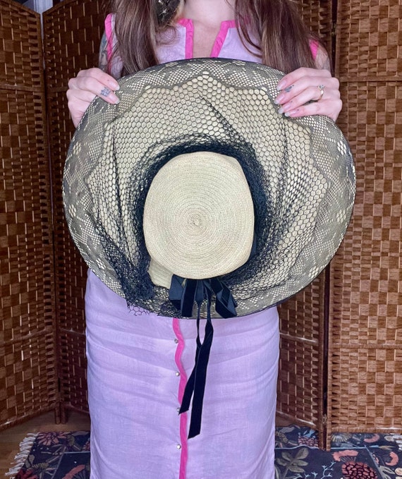 1940s 1950s Wicker Sun Hat with Spiderweb Lace